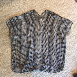 COPY - VINCE double V silk blouse - Navy Gray Cre…